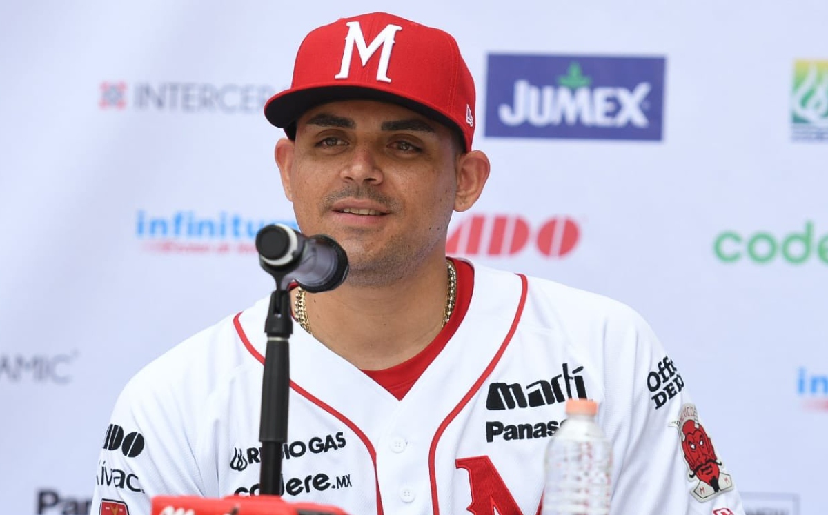 Roberto Osuna, nuevo refuerzo de los Diablos Rojos del México (Twitter @DiablosRojosMX)