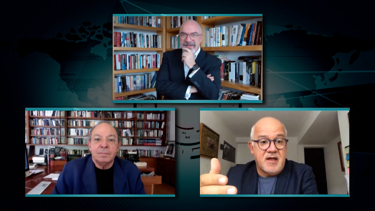 Promesas de campañas “tarjetas rosas”