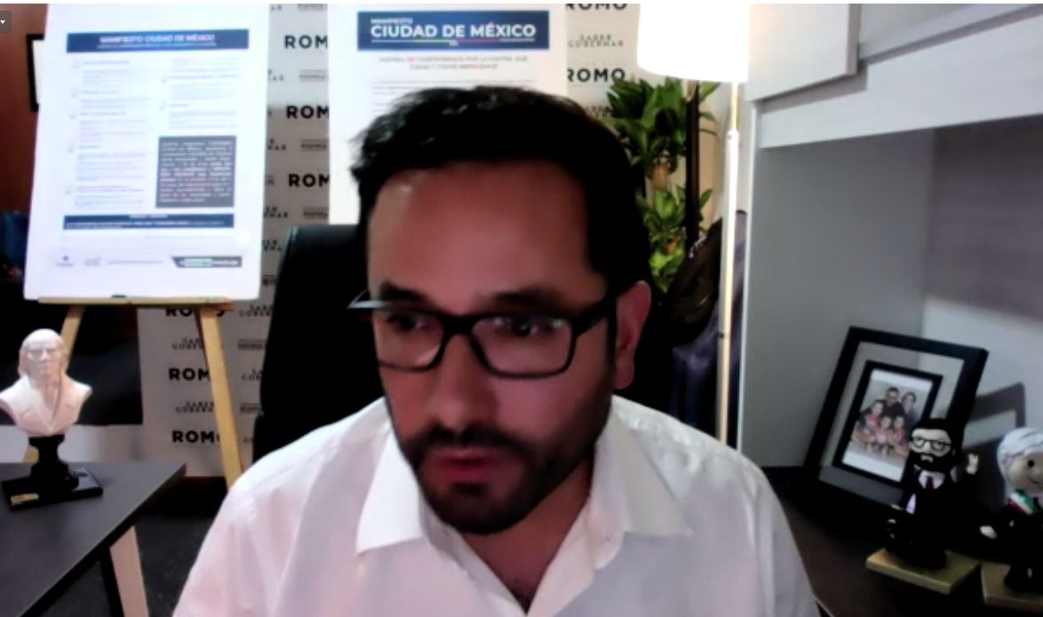 Víctor Hugo Romo dijo  que los empresarios son aliados, nunca enemigos.| Especial