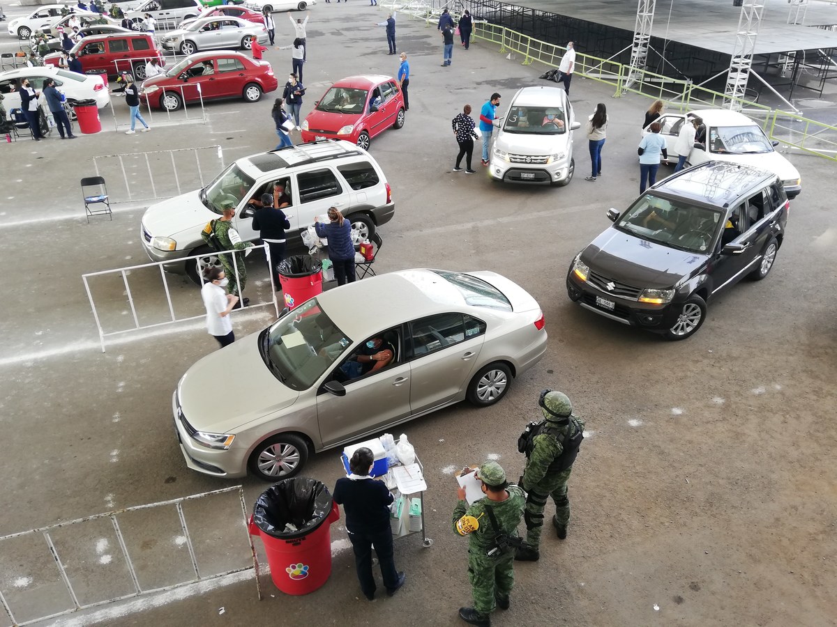 Buscan que haya 4 puntos de vacunación anticovid con modalidad Drive Thru, en León. Foto: Dany Béjar.