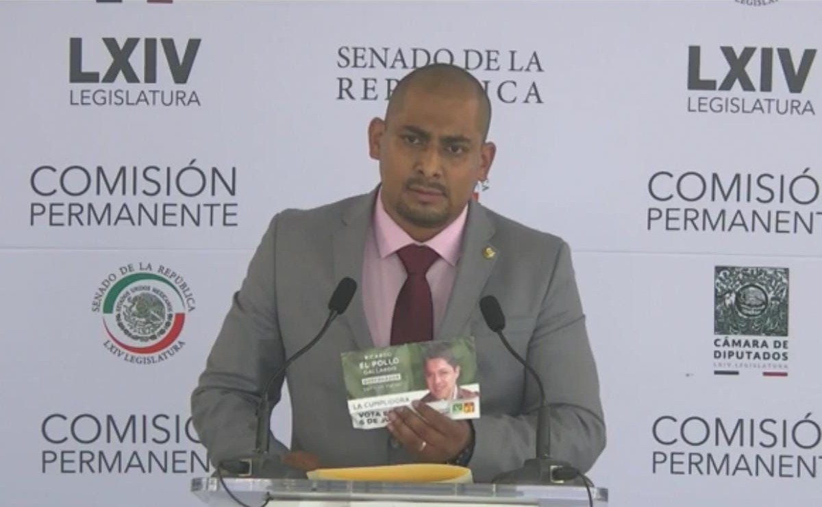 El 12 de mayo, Eli Cervantes tomó protesta como senador. | Especial