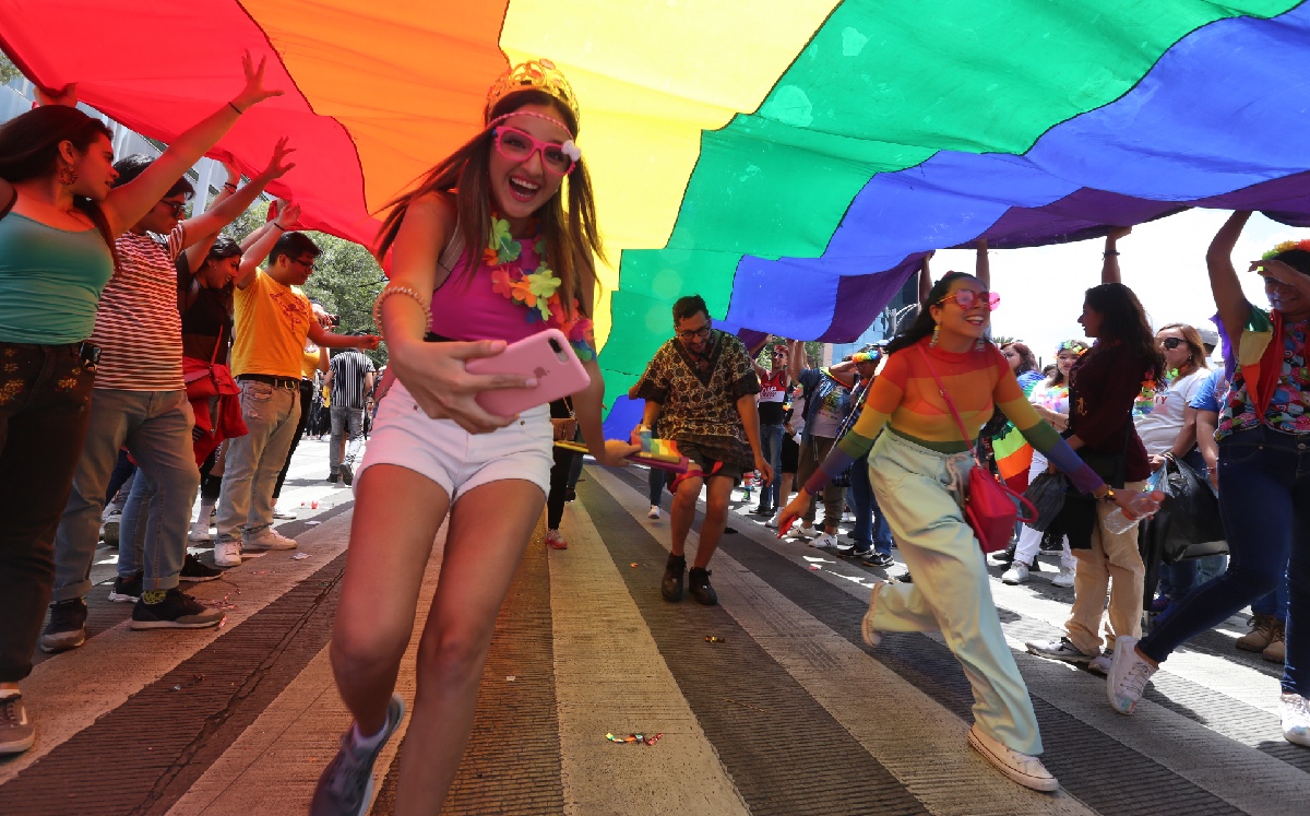 El odio hacia las personas de la comunidad LGBT+ perrea espacios públicos y privados. (Javier Ríos)