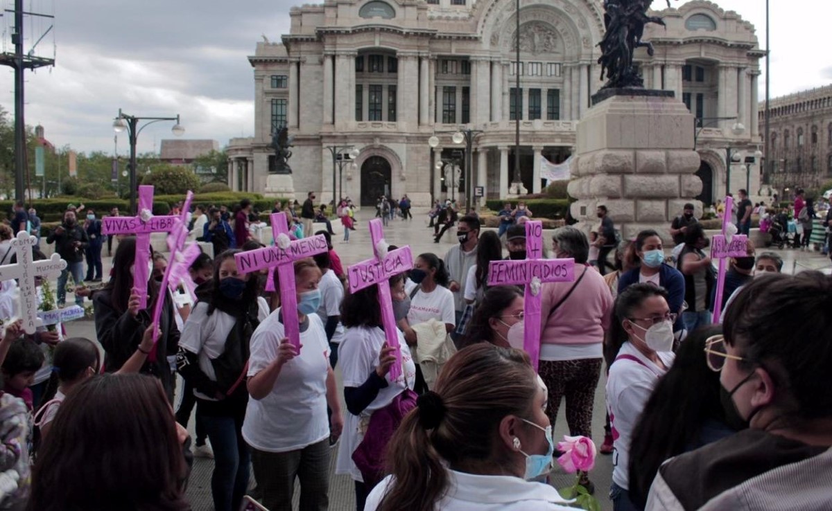 RSP realizó un homenaje en CdMx a las víctimas de feminicidios. | Leonardo Lugo