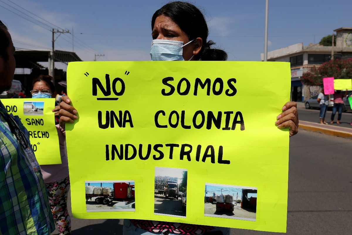 Los vecinos denuncian que llevan años protestando por la ubicación de la empresa. (Rolando Riestra)