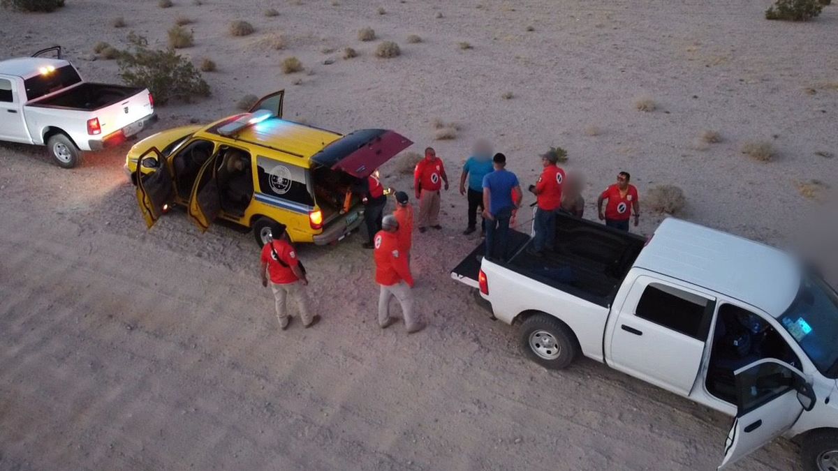 El hombre fue rescatado por autoridades en la zona montañosa. (INM)
