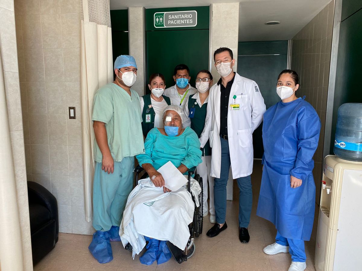 El IMSS realizó operaciones y consultas generales o de especialidades | Especial