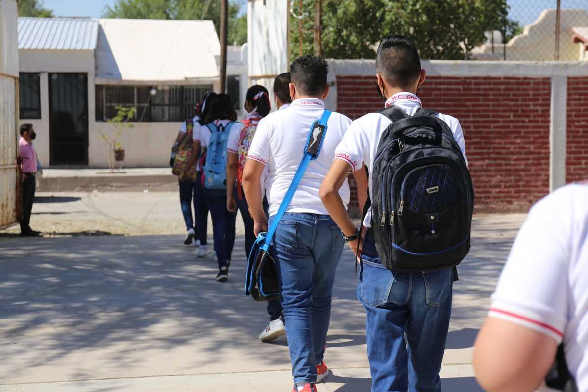 El regreso a clases se realizó de manera escalonada. (Mauricio Román)