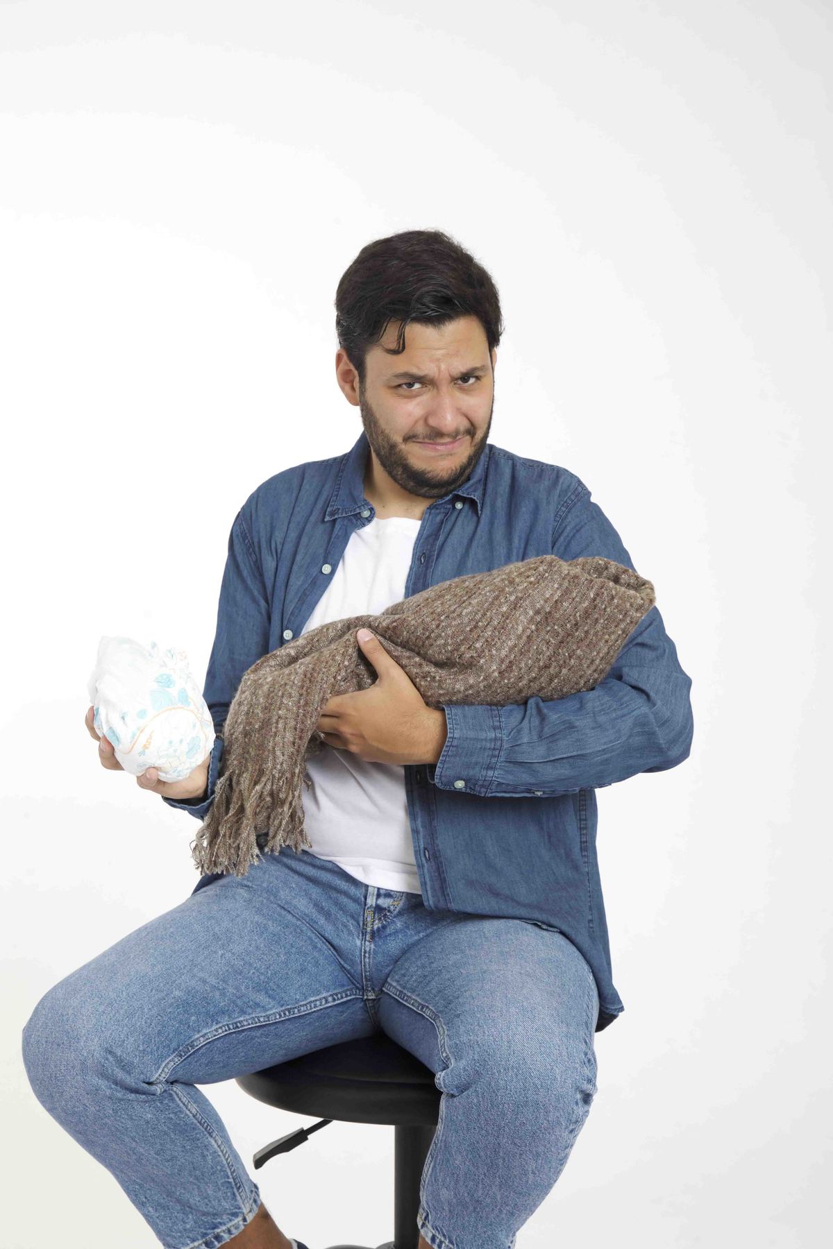 Paco de Miguel dará sus primeros pasos en el teatro con "Madres con madre" (ESPECIAL).