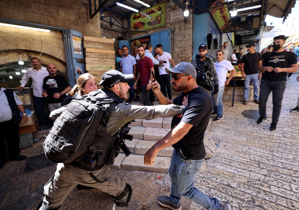 La situación violenta en las calles de Gaza ha ido en aumento. | AFP