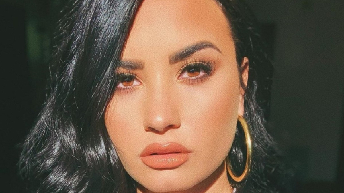 Demi Lovato revela que se identifica como género no binario