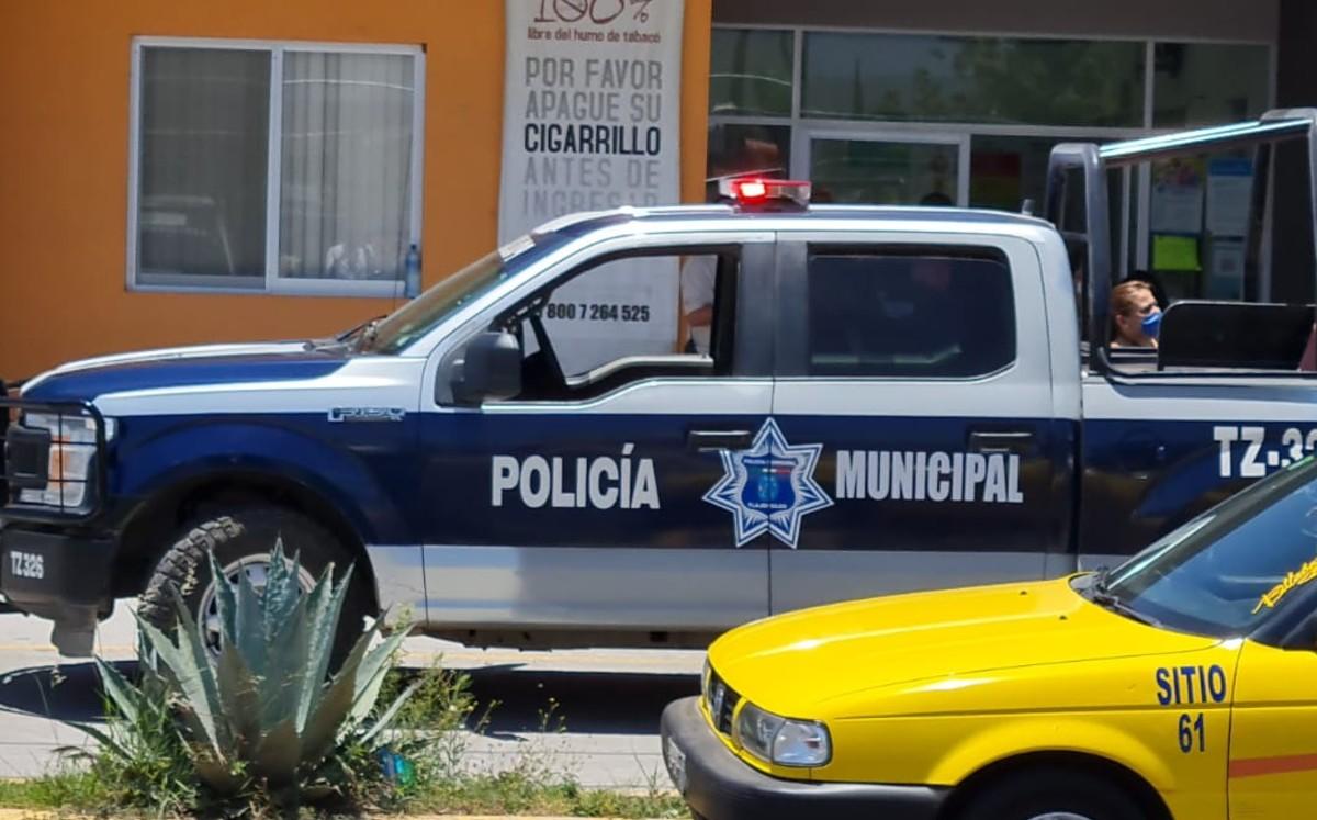 Elementos de la Fiscalía del Estado de Jalisco del área de Ciudad Niñez fueron requeridos en la Cruz Verde. (Juan Munguía)