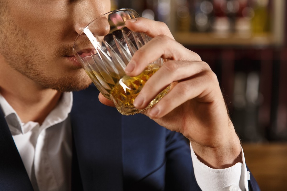 En la OCDE el promedio de consumo de alcohol es de 10 litros de cerveza por semana| Foto: Shutterstock.