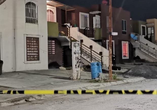 Asesinan a un hombre a balazos dentro de su casa en Pesquería. Foto: Especial.