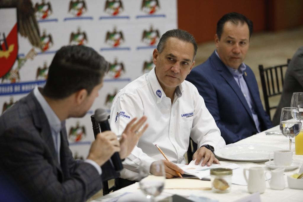 El candidato del Partido Acción Nacional (PAN) a la gubernatura de Nuevo León, Fernando Larrazabal Bretón. Foto: Especial