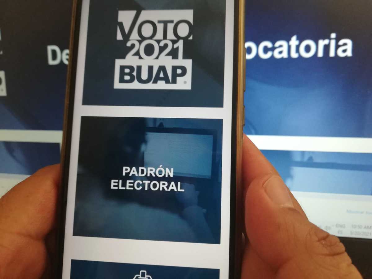 Nueve candidatos compiten por seis institutos y facultades en la BUAP. (Jaime Zambrano)