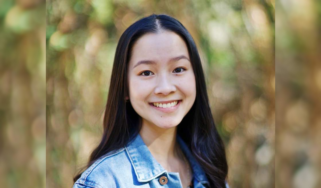 Alexandra Huynh, estudiante de Standford y nueva Poeta Juvenil Laureada Nacional.
