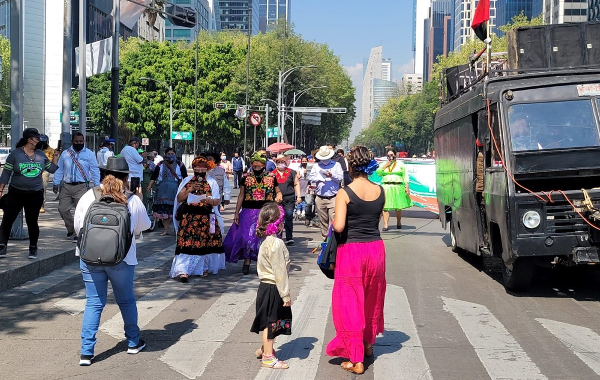 Los manifestantes marcharon al Zócalo desde el Ángel de la Independencia. | Ramón Ramírez