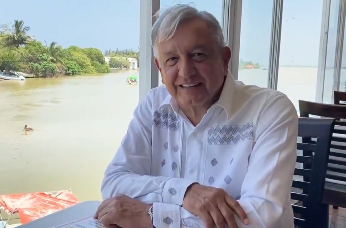Andrés Manuel López Obrador durante su visita en Veracruz. (Captura de pantalla)