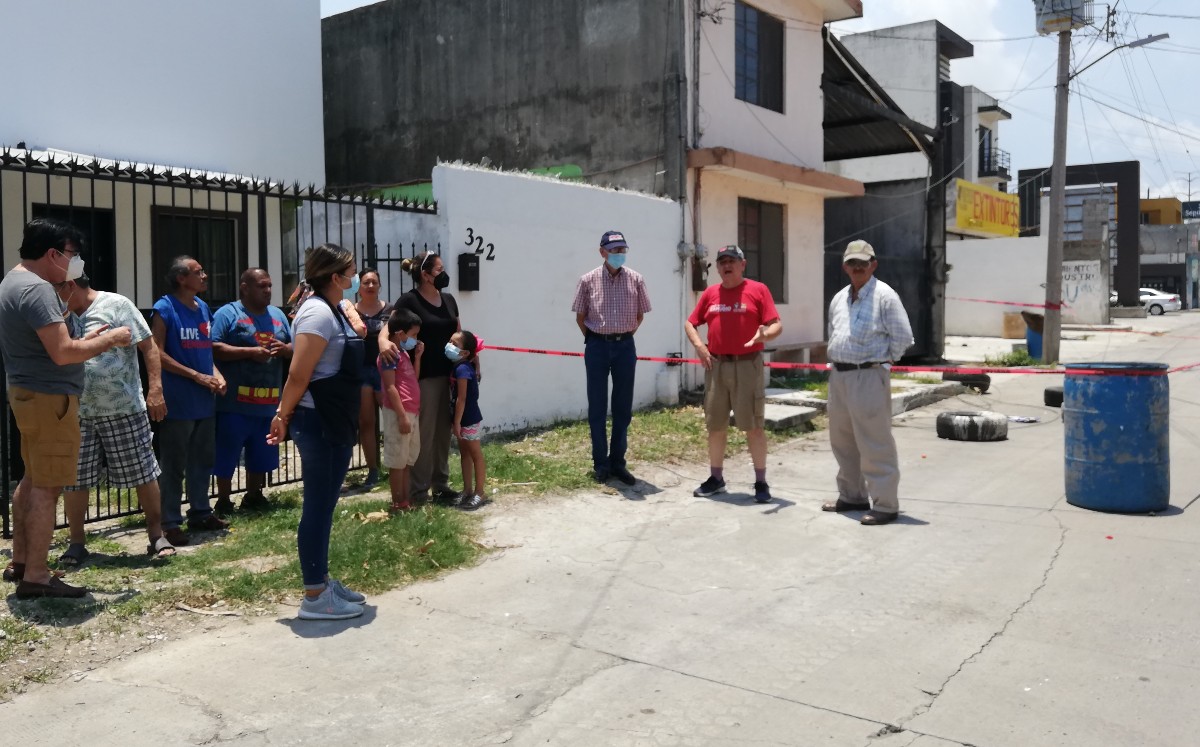 Familias en Ciudad Madero tienen cuatro días sin luz. (Leticia Gutiérrez)