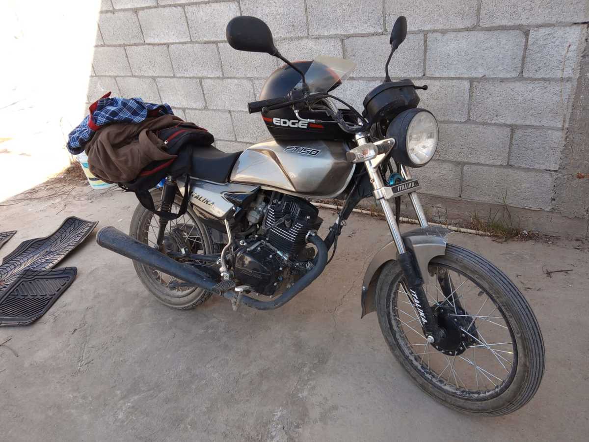 El joven realizó la denuncia del robo de la moto en sus redes sociales. (Especial)
