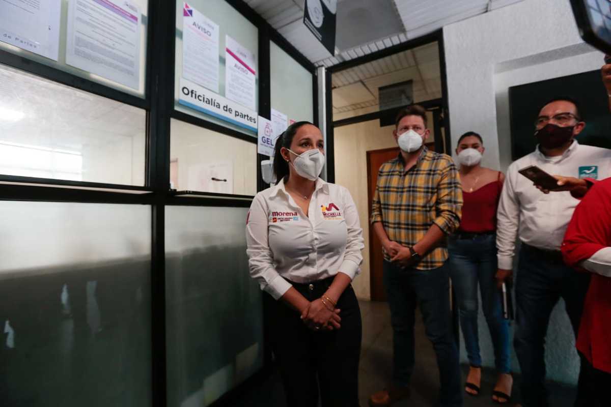 Acudió a la oficialía de partes del IEEM. (Tania Contreras)