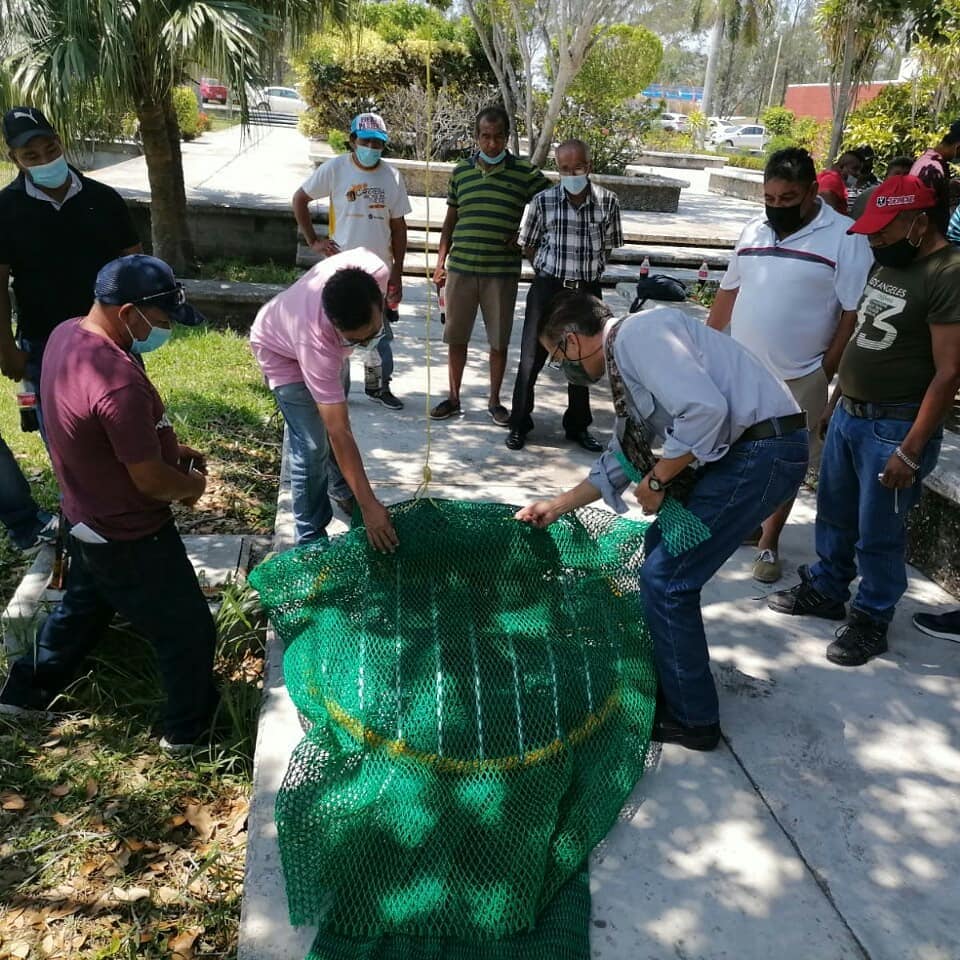 Curso para armado de redes a pescadores de Tamaulipas.