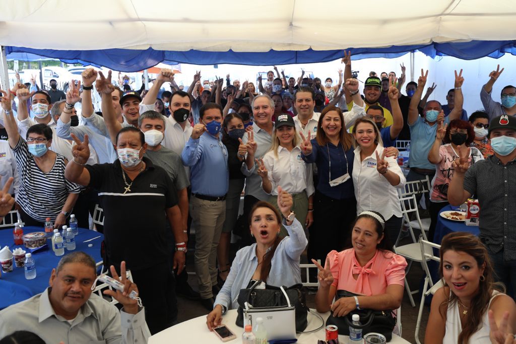El próximo gobernador de Sinaloa se comprometió a reaperturar todos los negocios y darles crédito barato.| Especial