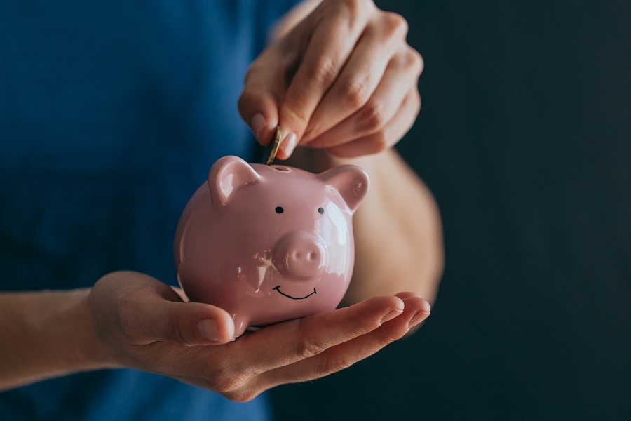 El frente rechaza que sea el gobierno el que decida sobre quién administra los ahorros de los trabajadores. (Shutterstock)