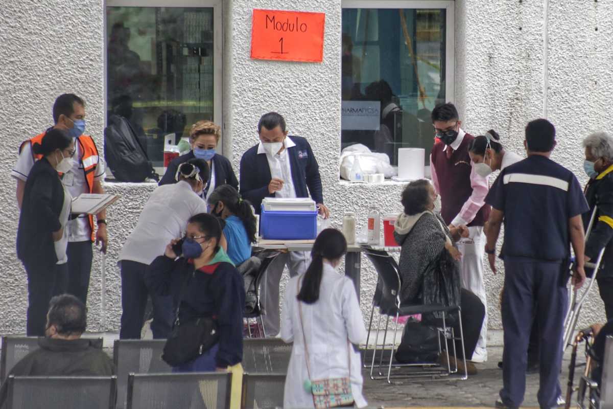 Será este martes 25 de de mayo cuando  inicie la vacunación de más de 143 mil docentes. (Andrés Lobato)