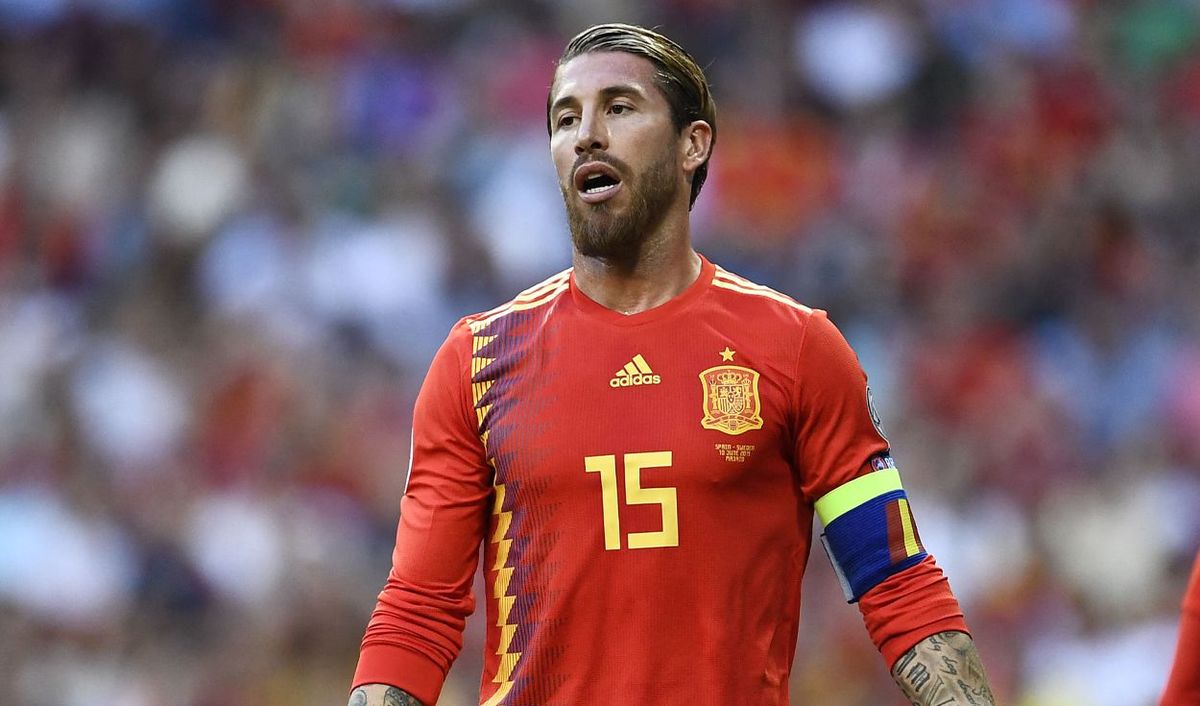 Sergio Ramos no fue convocado con España (AFP)