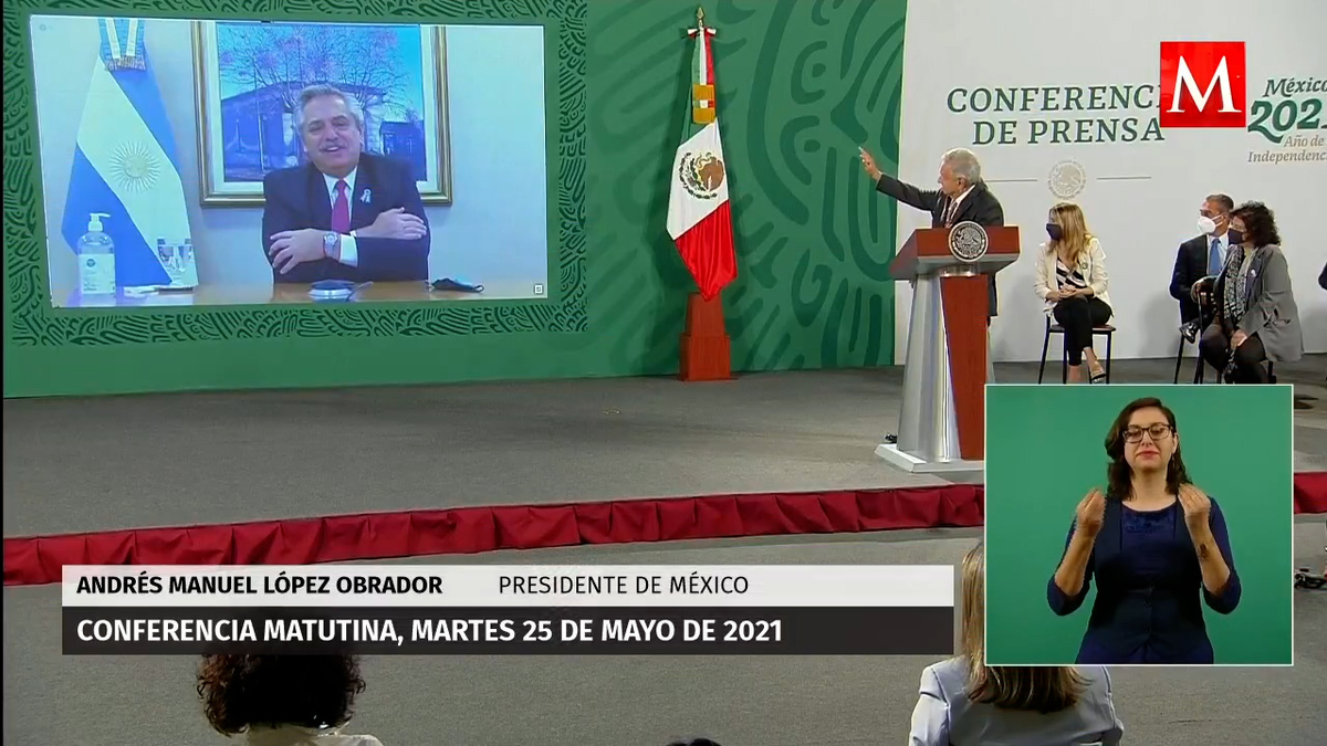 Toco madera para que nunca más haya dictaduras en América Latina: AMLO