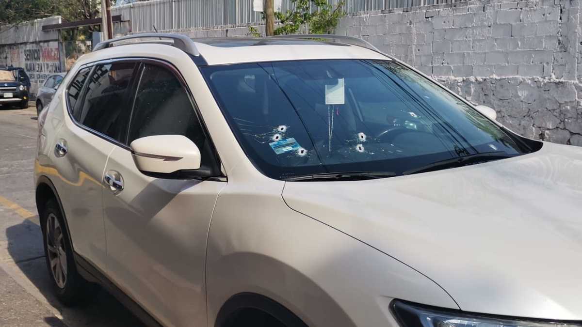 El candidato fue trasladado a un hospital donde lo reportan estable.