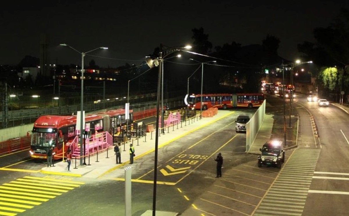 La línea recorre la avenida Tláhuac, en el mismo horario que el Metro. | Twitter Semovi