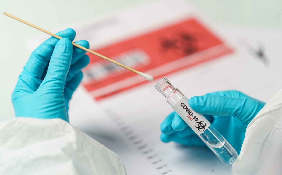 Las pruebas de antígenos son ampliamente utilizadas para detectar el covid-19 en pacientes sintomáticos. (Especial)