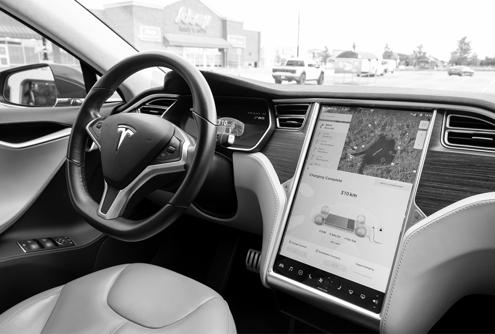 57% de los encuestados por Deloitte piensa que un auto conectado es susceptible de ser hackeado.