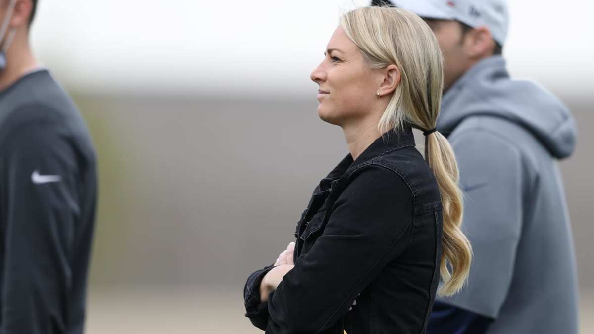 Kelly Kleine (Denver Broncos)