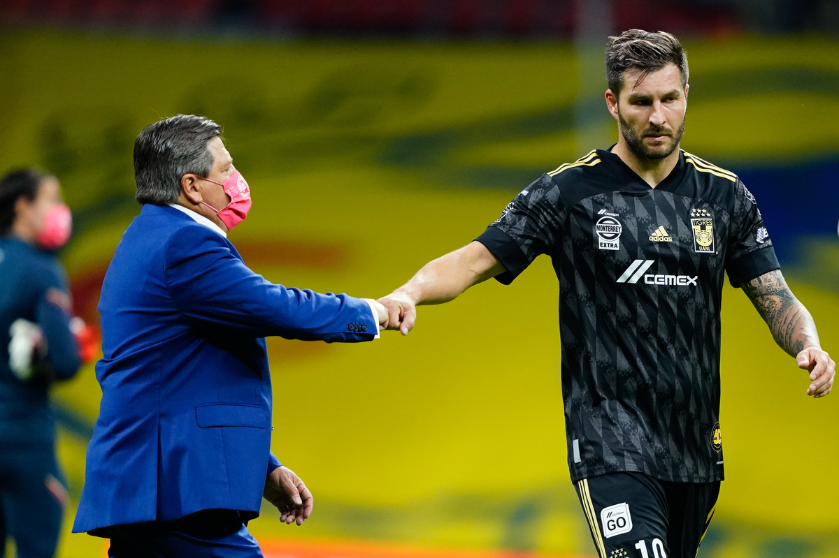 Miguel Herrera y André-Pierre Gignac (Imago7)