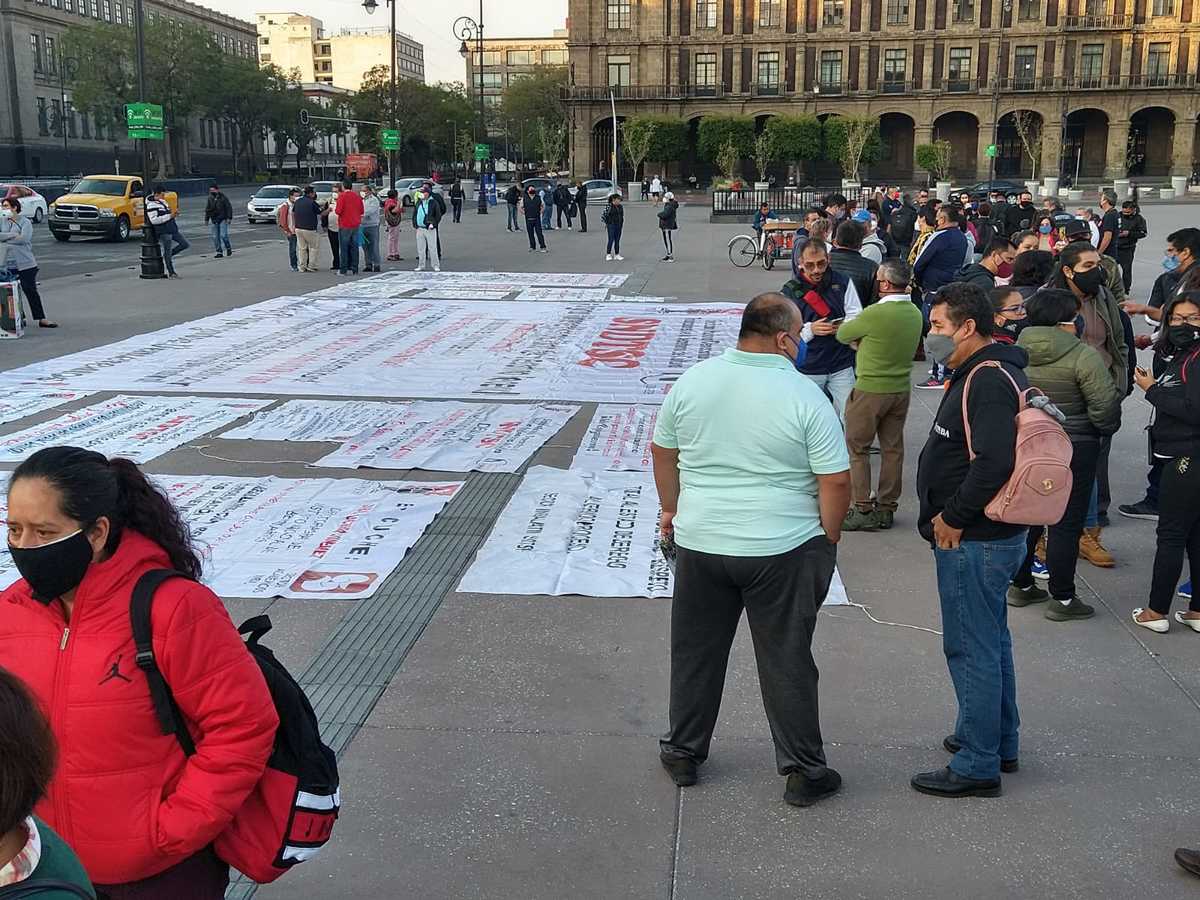 Trabajadores de la Secretaría de Cultura se manifiestan Frente a Palacio Nacional (César Velázquez)