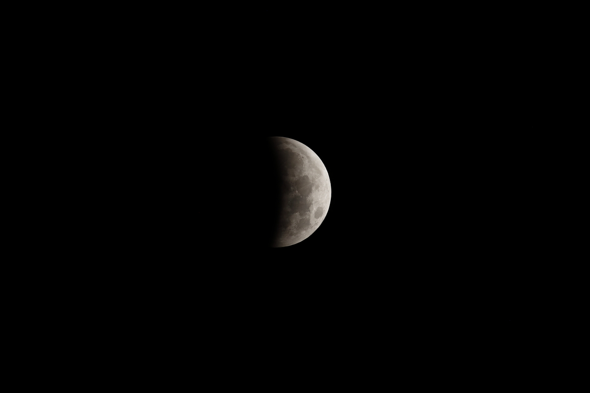 En Guadalajara los que salieron presenciaron la llamada "superluna"(Cortesía Francisco Guasco)