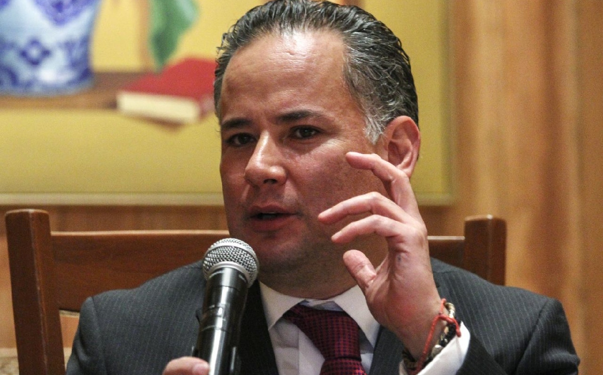Santiago Nieto durante la presentación de su nuevo en el Club de Banqueros. (Cuartoscuro)