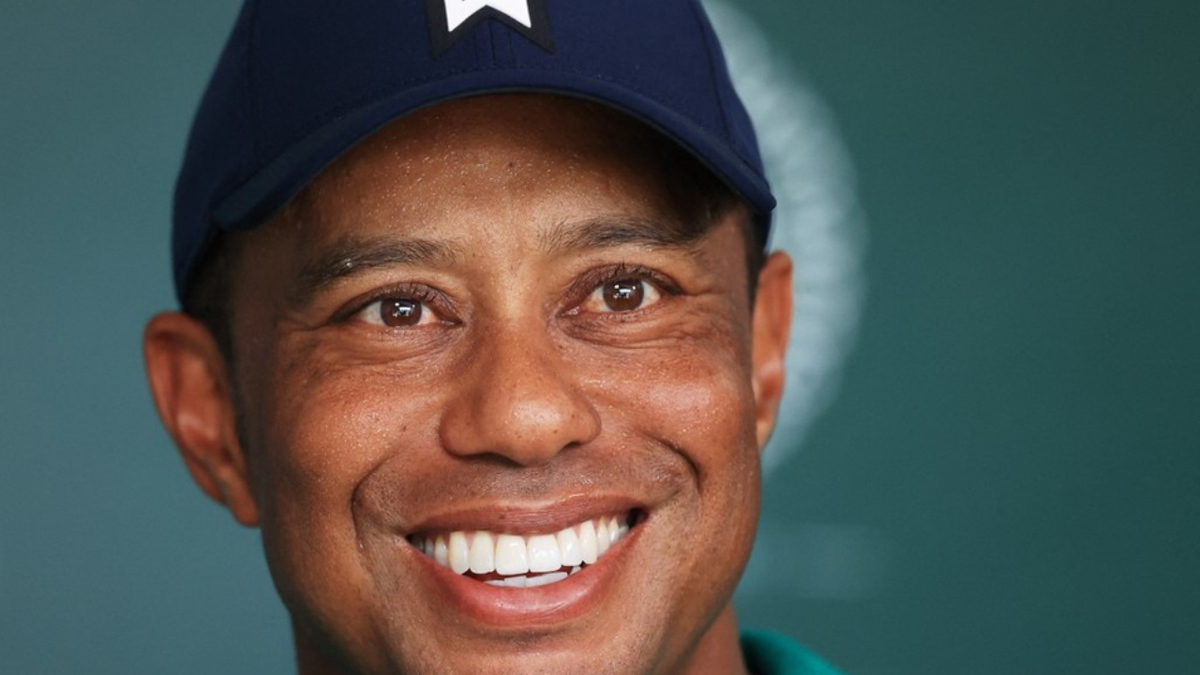 Tiger Woods busca volver a caminar; recuperación, la más difícil
