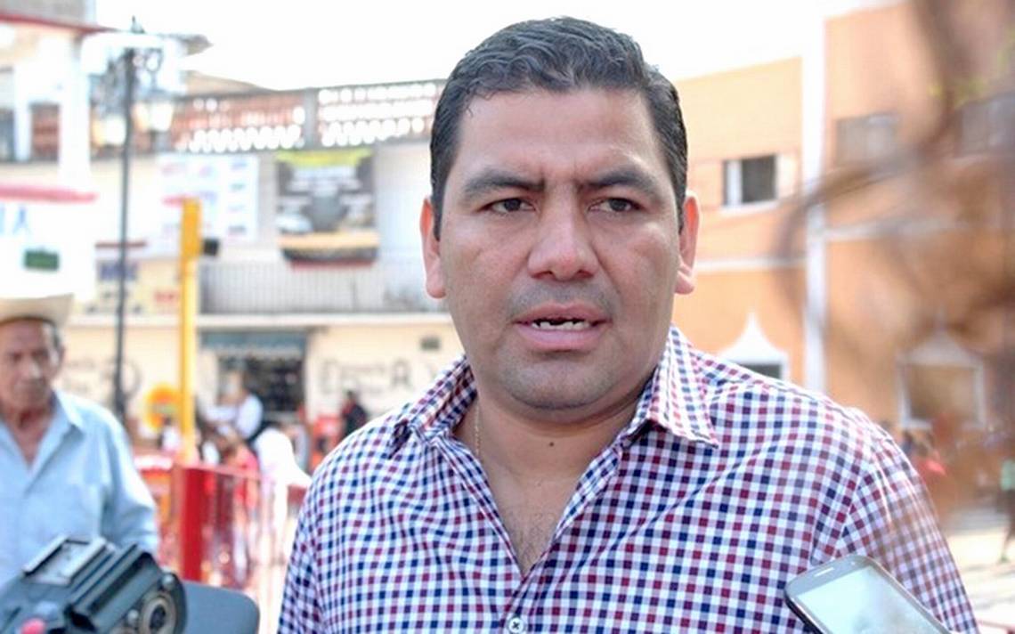 El candidato priista, Antonio Domínguez, compartió un video en redes sociales para relatar el ataque a su casa. (Especial)