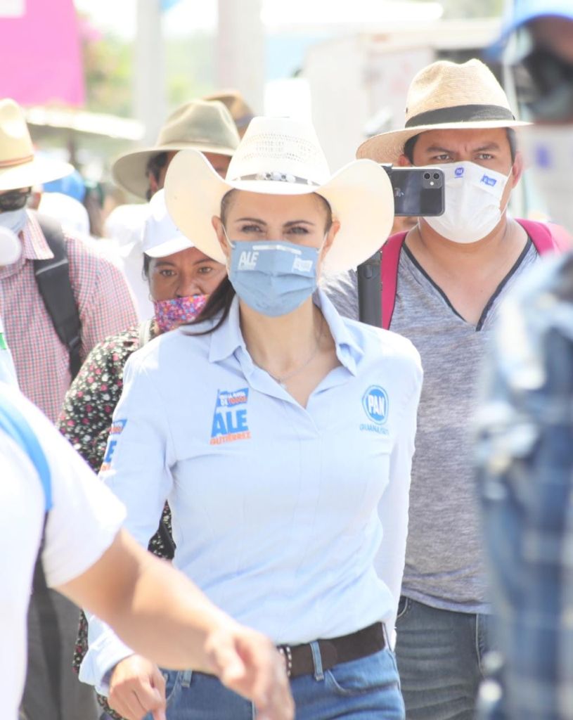 cerró su campaña visitando cuatro  zonas rurales de León