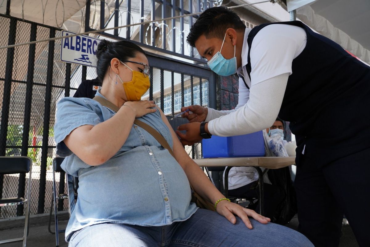 Más de  614 mil vacunas contra covid-19 se aplicaron ayer en México. (Cuartoscuro)