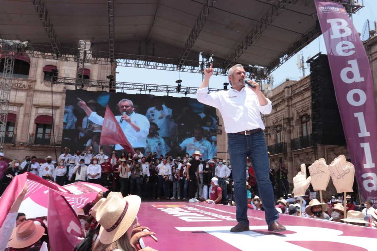 Alfredo Ramírez Bedolla cerró su campaña en Morelia. (Jesús Quintanar)