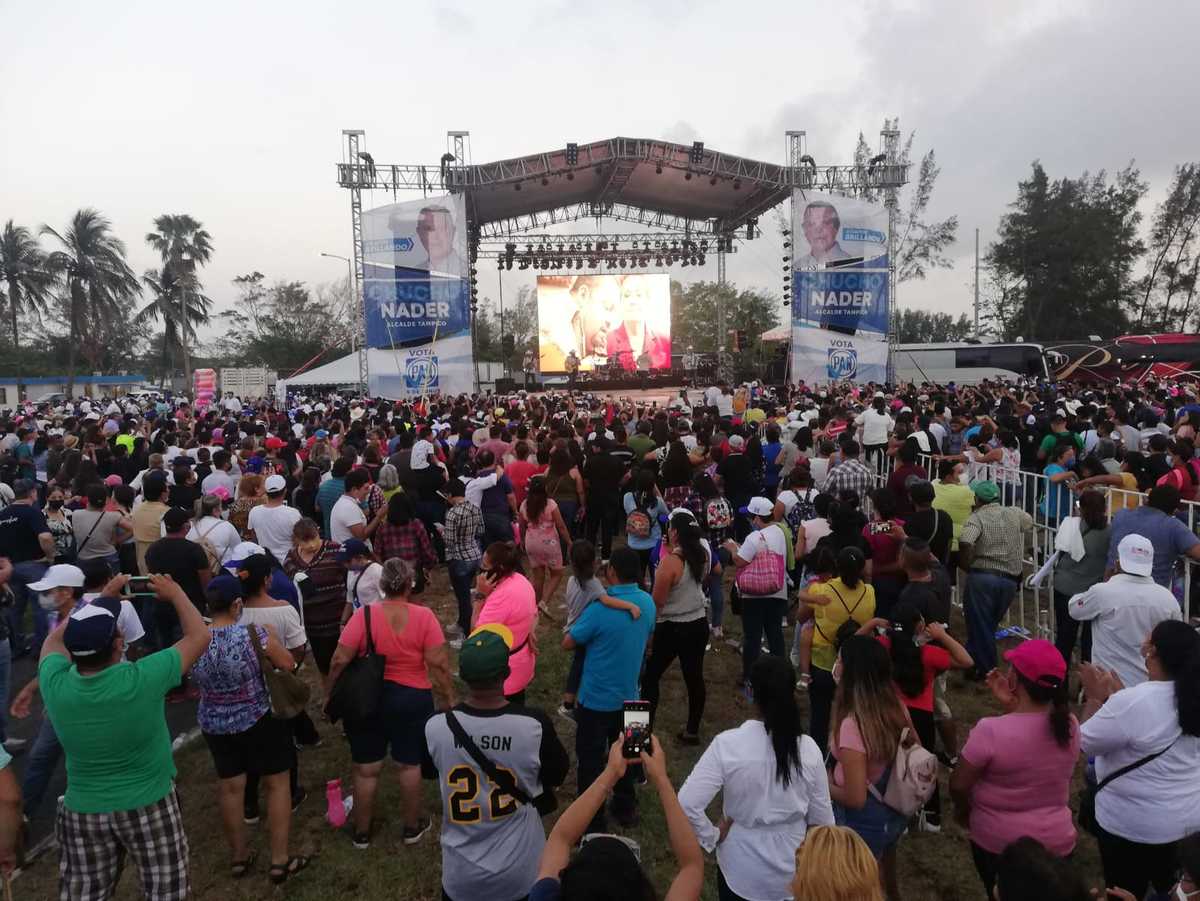Cierres de campaña en Tampico. (Jesús Alberto García)