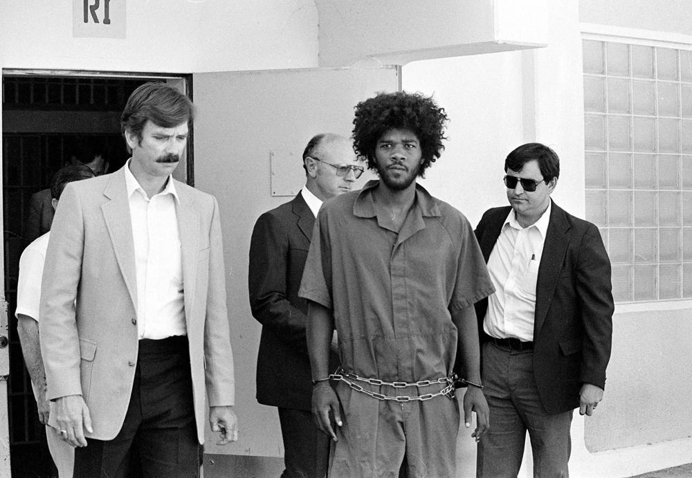 Kevin Cooper, declarado culpable por el asesinato de cuatro personas en 1983. / Fotografía: AP.