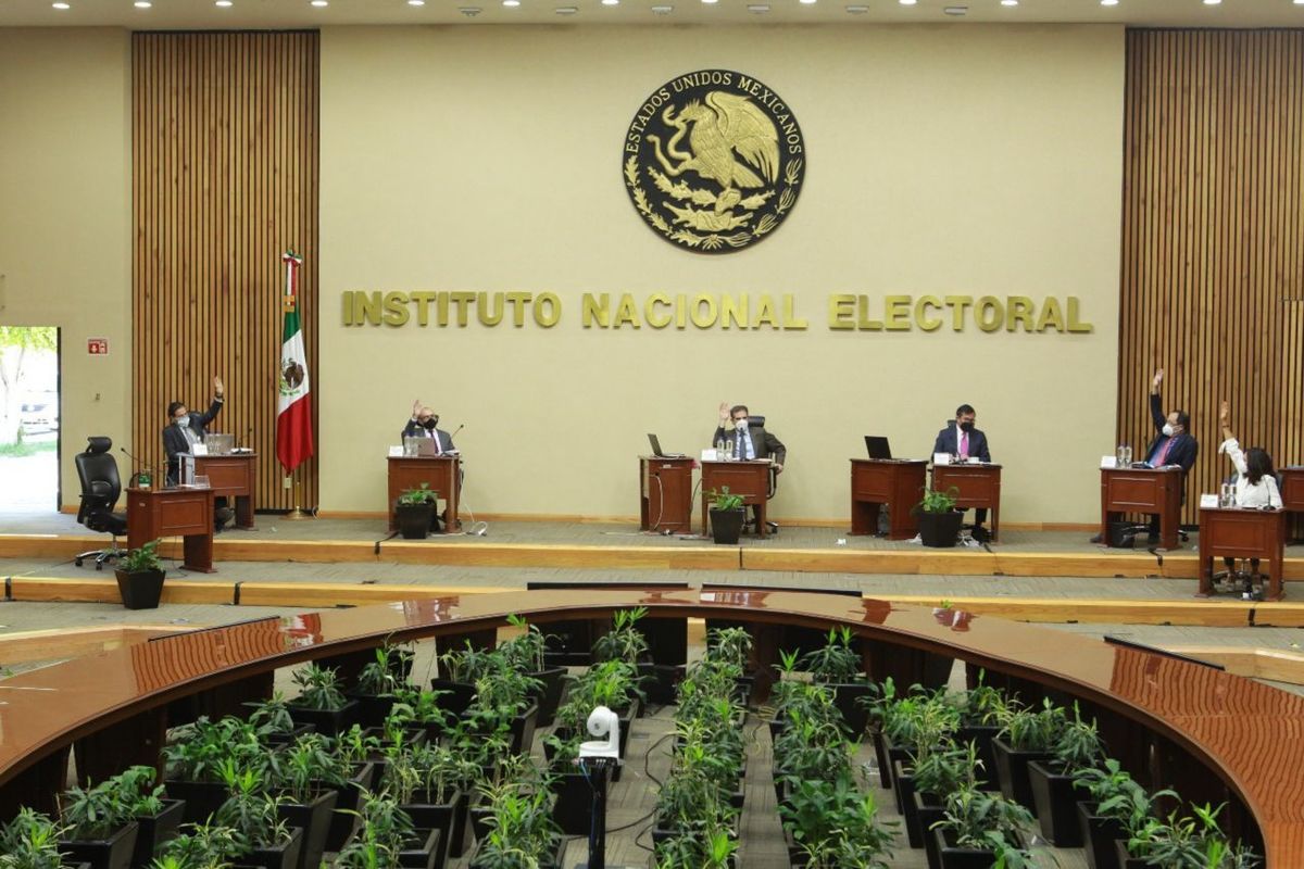 Sesión del Consejo General del INE. (Cuartoscruo)