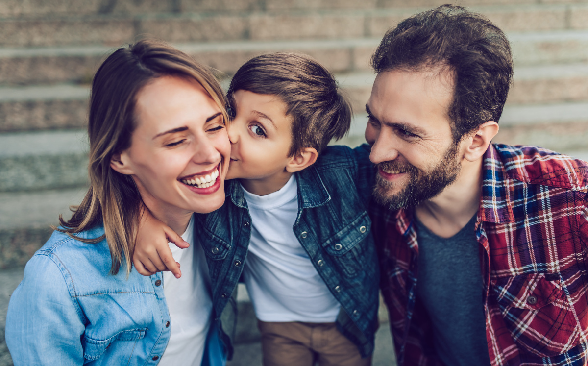 Te decimos por qué la ONU decretó el 1 de junio como el Día Mundial de las Madres y los Padres (Shutterstock).