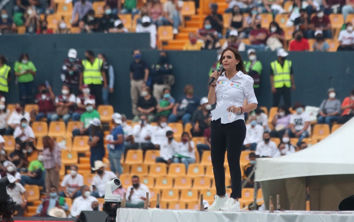 Vamos a forjar los mejores años para Nuevo León: Clara Luz Flores en cierre de campaña. Foto: Leonel Rocha